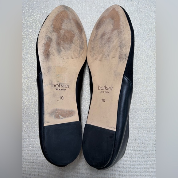 botkier New York Flats-Size: 10-Color: Black-Front is Suede and Back is Leather - Picture 7 of 7